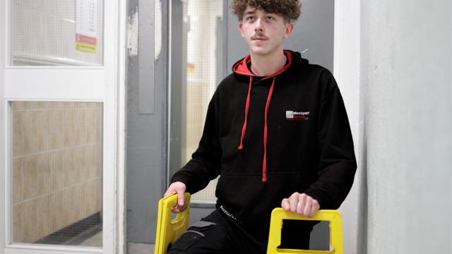 Lewis Caretaker 5